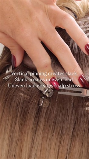 Ashlee Leeper on Instagram: "Who taught you to pin vertically? Pinning your wefts vertically increases surface area between the weft & the scalp. More surface area is more room for the wefts to move. More room to move means more slack in the row. & slack is not your friend. Slack at the start of a hair extension install creates uneven weight distribution. A bubbled weft concentrates mass & a smooth, taut weft disperses it. That’s one way to develop tension sores over time. Not because the hair w