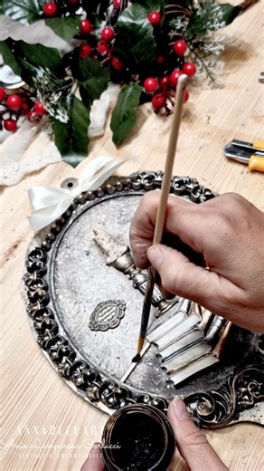 Pentart Antique Paste - Umber THE product you need to create beautiful shading on any project ☺️ ⭐️ Remember - antique paste should always be one of the last steps as water based products will slide right off it! 😉 | Decoupage Queen