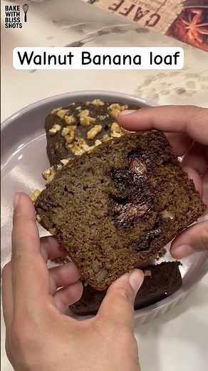 Moist Walnut Banana Loaf Cake Recipe | Easy & Healthy Homemade Banana Bread#shorts