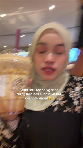 Vanilla Dry iced americano espresso creme crown on top🤭