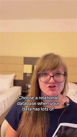 Relational vs non-relational databases, part 2: when to use which?👩‍💻 #thisgirlcodes #frontenddeveloper #programming #database #minitutorials