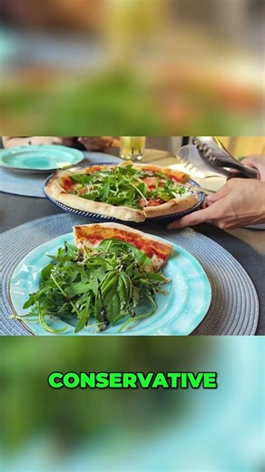 Public vs Private Dating Behavior | English Discussion