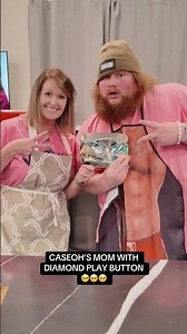 CASEOH shares his diamond play button with his mom #wholesome #caseoh #streamer #diamond #10million