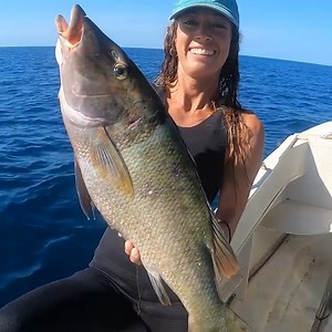 75K views · 4.3K reactions | Fran is spearfishing for dinner in search of a prized fish! | Back 2 Basics Adventures | Facebook