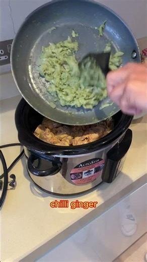 Simple Slow Cooker Lamb Curry #slowcookerrecipe #lambcurry #indianfood