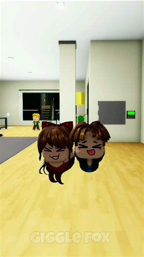 Sea lion trend watching it TV 🦭 #roblox #robloxshorts #brookhaven