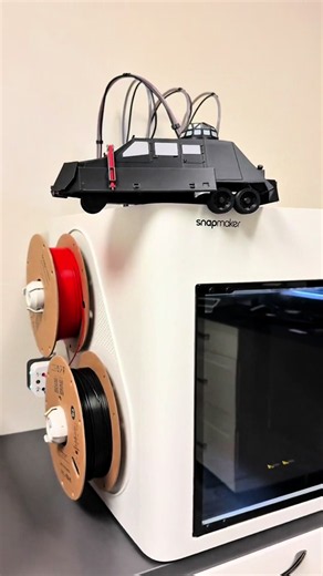Snapmaker sent me their U1 3d printer @Snapmaker #snapmaker #snapmakeru1 #stormchasing #TIV #interceptor