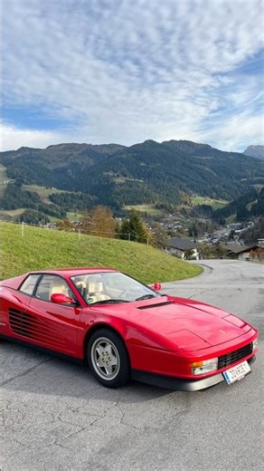 The Final Drive Before the Snow | Ferrari Testarossa