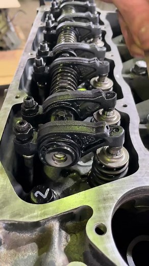 Basic valve adjust #OFW #AutoDetailing #fbreels #automotive #tbt | mrpadz mechanic