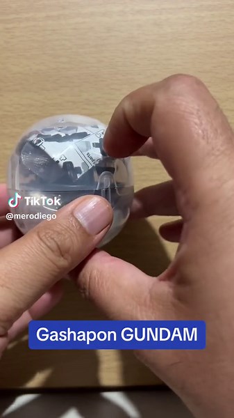 Gashapon Gundam Unboxing | Model Kit Z Gundam | Bandai