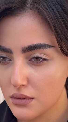 Eyeliner Tutorial: Step-by-Step Eye Makeup Guide