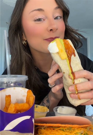 Taco Bell ASMR Experience: Eating Sounds Without Talking