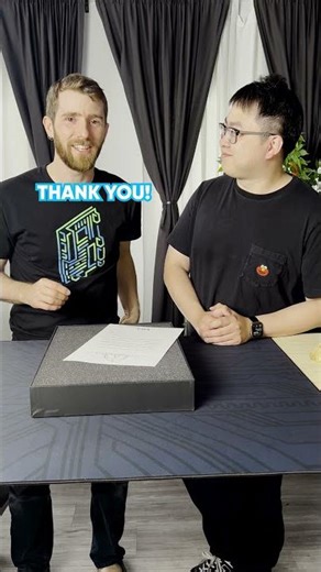 We got a Chinese Gold Play Button!