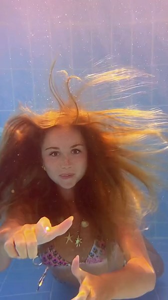 Dalia: Unterwasser Abenteuer mit Stil