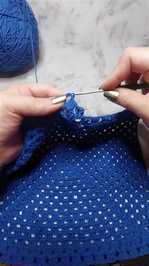 Crochet Magic Watch this Granny Square grow #shorts