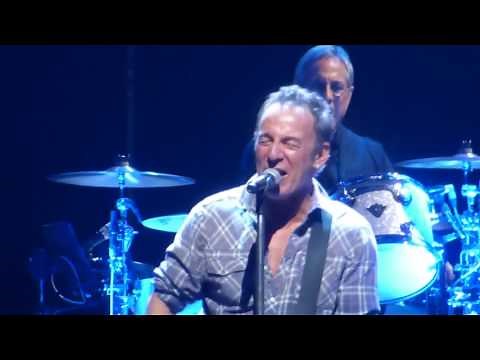 Bruce Springsteen & The E Street Band - Lucky Town [Brisbane, AUS - 14.FEB.2017]