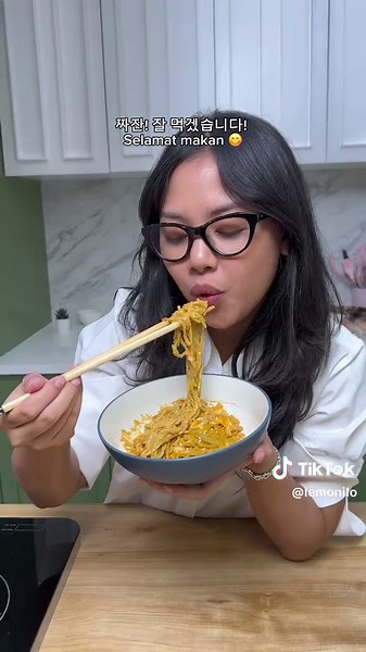 Resep Mie Lemonilo Pedas Ala Korea dengan Susu