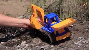 Мультик про машинки. Трактор, автокран, бульдозер и самосвал. МанкитуМульт