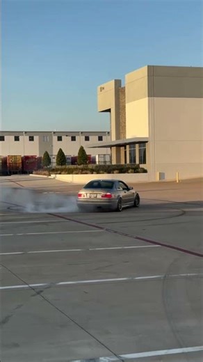 E46 M3 Drift 🔥 Pure Sound & Smoke Show // BMW Legends