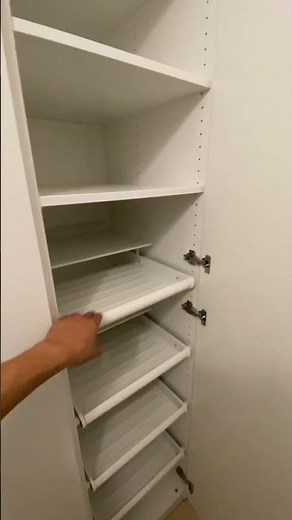 Montaggio cabina armadio pax di ikea
