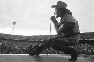 ‘U2: The Joshua Tree (Classic Albums)’ Revisits Irish Rocker’s Career Making Record