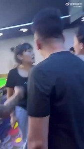 Arguing Woman Gets Badly Beaten By Man