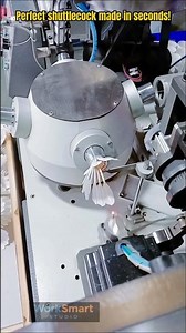 Shuttlecock Production by Precision Machine : Feather Inserting and Shaping Automated Process