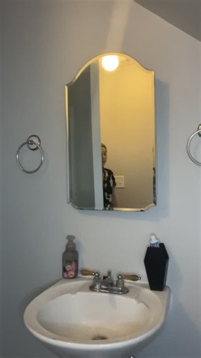 ℜ𝔞𝔦𝔫🦇🖤 on Instagram: "ℌ𝔲𝔫𝔤𝔢𝔯 𝔟𝔢𝔠𝔨𝔬𝔫𝔢𝔡 𝔪𝔢🩸 #vampirella #vampire #vampirellacosplay #vampirecore #vampirecosplay #featured #explore #vampirelady #vampirellacomics #vampiress #horror #horrorcosplay #horrorcomics #fyp #madmonsterparty #madmonster #horrorconvention #foryou #redbodysuit #bodysuit #fakeblood"