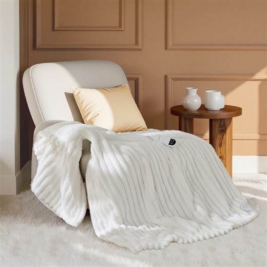 U by Bedsure Electric Blanket Twin, White Thick Striped Flannel Electric Blanket, Heating with 10 Time Settings, 6 Heat Settings, and 8-Hour Timer Auto Shut Off, Gift for Grandma, 62x84 inches