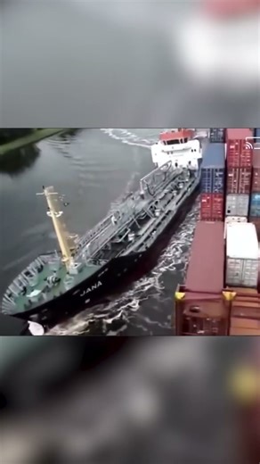 “Collision Risk in Confined Waters; Incident Causes No Serious Damage or Casualties”