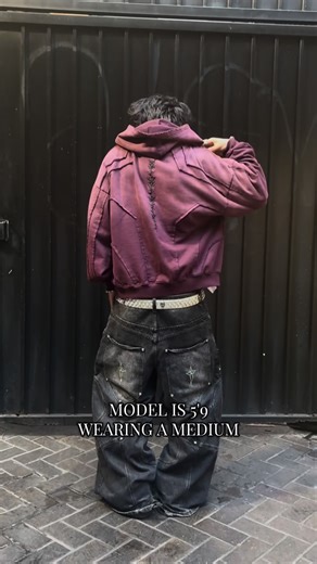 @lineage.clo on Instagram: "SIGN UP FOR EARLY ACCESS TO SECURE YOUR CHANCES OF SNAGGING A ZIPUP. ONLY 75 WILL DROP EACH COLOR [FADED CHERRY RED AND FADED BLACK] AND THEY'LL RETAIL AT $88 USD. ZIPUPS RELEASE 12/26 11:30AM PST FOR EARLY ACCESS MEMBERS AND 12PM PST FOR EVERYONE ELSE. DON'T MISS OUT."