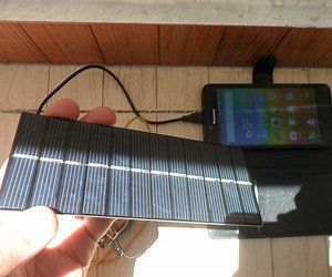 5 Minutes Solar Mobile Phone Charger