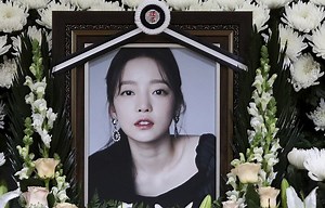 K-Pop star Goo Hara found dead at her Seoul home