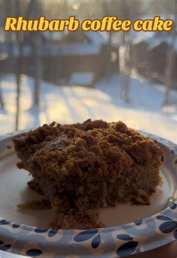 Delicious Rhubarb Coffee Cake Recipe