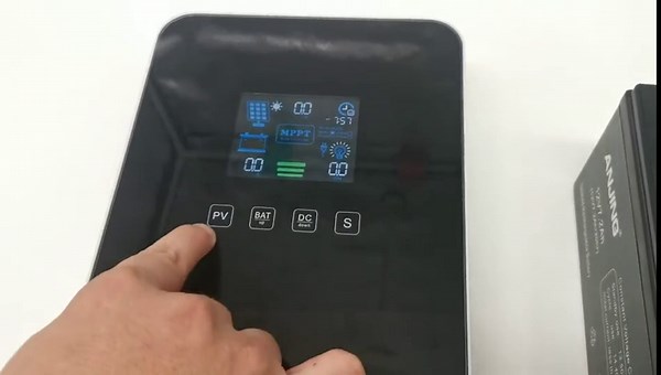 Amazon.com: PowMr 40A MPPT Solar Charge Controller 12V/24V Auto, 40 amp Solar Panel Regulator Max Input 100VDC 1040W, for Lead-Acid and Lithium Batteries : Everything Else