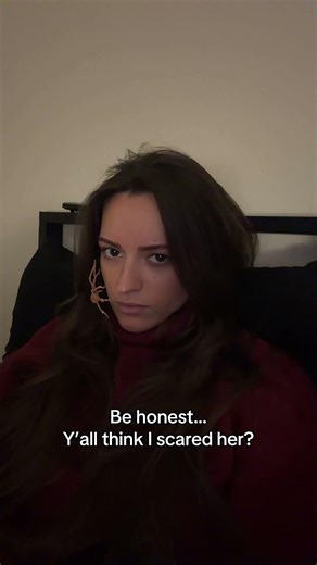 Did she get scared or did the spider get scared 🤣🤣🤣 #funny #couple #shorts #spider #girlfriend