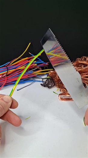 How to Strip Copper Wire for Scrap Metal Recycling