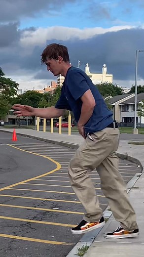 What just happened #dewdropdrizzle | Dew Drop