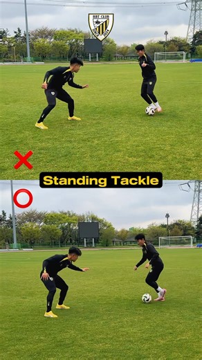 축구선수 박태건 on Instagram: "STANDING TACKLE ✅ 1 vs 1 Defensive Position ❌(Wrong) - 1. Attempted a tackle with his right foot. (A leg bearing 70% of the body's weight) - 2. It is difficult to chase the opponent's breakthrough. ⭕️(Right) - 1. He is measuring the distance with his hands. - 2. Tackle was attempted with left foot. (A leg bearing 30% of the body's weight) - 3. You can respond quickly to your opponent's breakthrough. - 4. He defended effectively, guiding his opponent forward to the side. #