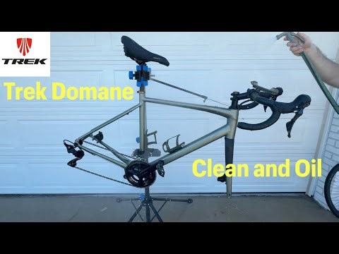 Trek Domane General Cleaning and Oiling