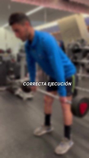 💪💥 ¡Desafíate con el remo inclinado! 🚣‍♂️✨ Uno de los tips para una espalda poderosa 💪🔥 ¡Vamos a trabajar esos músculos! 💥🏋️‍♂️ | O2 fit