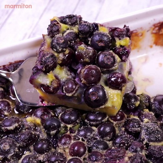 189K views · 1.3K reactions | [Gros plaisir] On a revisité le célébre clafoutis aux cerises pour y mettre des myrtilles  Vous en voulez une part ? La recette par ici ➡️ https://goo.gl/FeXgWq | Marmiton | Facebook