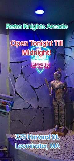 Retro Knights Arcade open tonight till midnight! 375 Harvard St. Leominster, MA 01453 #retro #retrogaming #leominster #arcade #videogames
