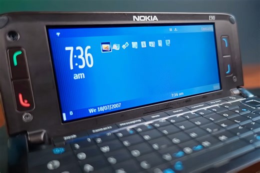 Nokia E90 Communicator was the Last King of the Keyboard Era, Here's a Fascinating Look Back