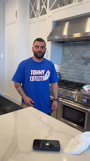 Gino D'Acampo: Celebrating Italian Cooking and Culture