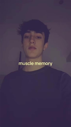 Charlie D'Amelio: A Look Back at 2020's Trends