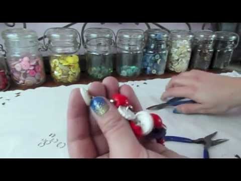 Making a Vintage Button Bracelet