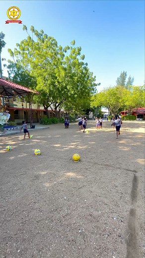 One leg cone running 🏃‍♂️boys .. . . . . . . . . . . . . . #oneleg #conerunning #sports #games #running #match #teamplay #srms | Srms School