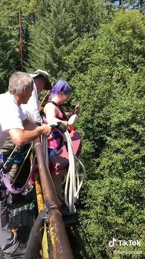 Bungee Jumping Accident 😨😱