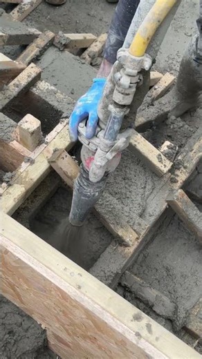 From Spray to Swim: The Future of Pool Construction